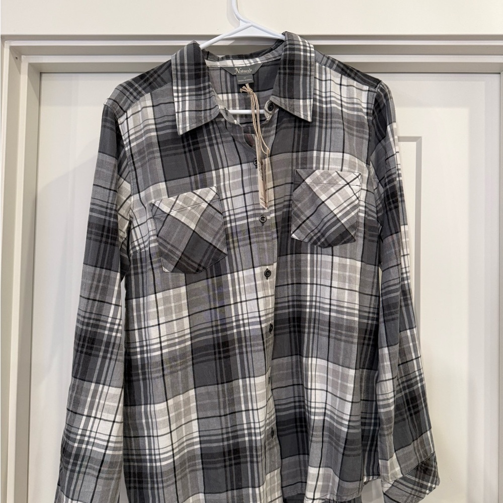 Natural Reflections Black and White Plaid Button Down Shirt